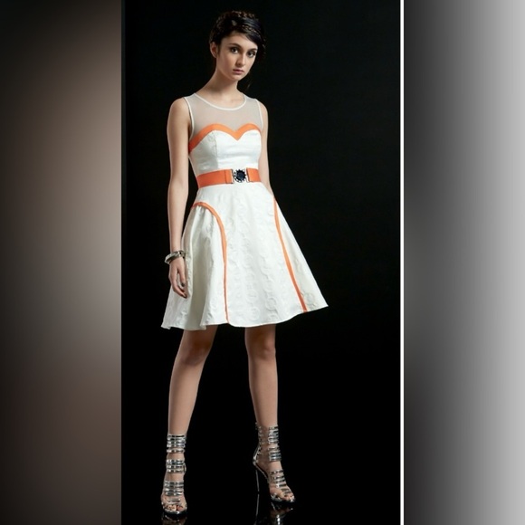 Star Wars Dresses & Skirts - STAR WARS Her Universe The Force Awakens Dress Small